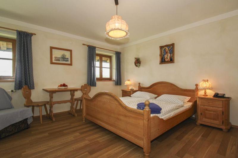 Ferienwohnungen Reiter Kirchanschoring Номер фото